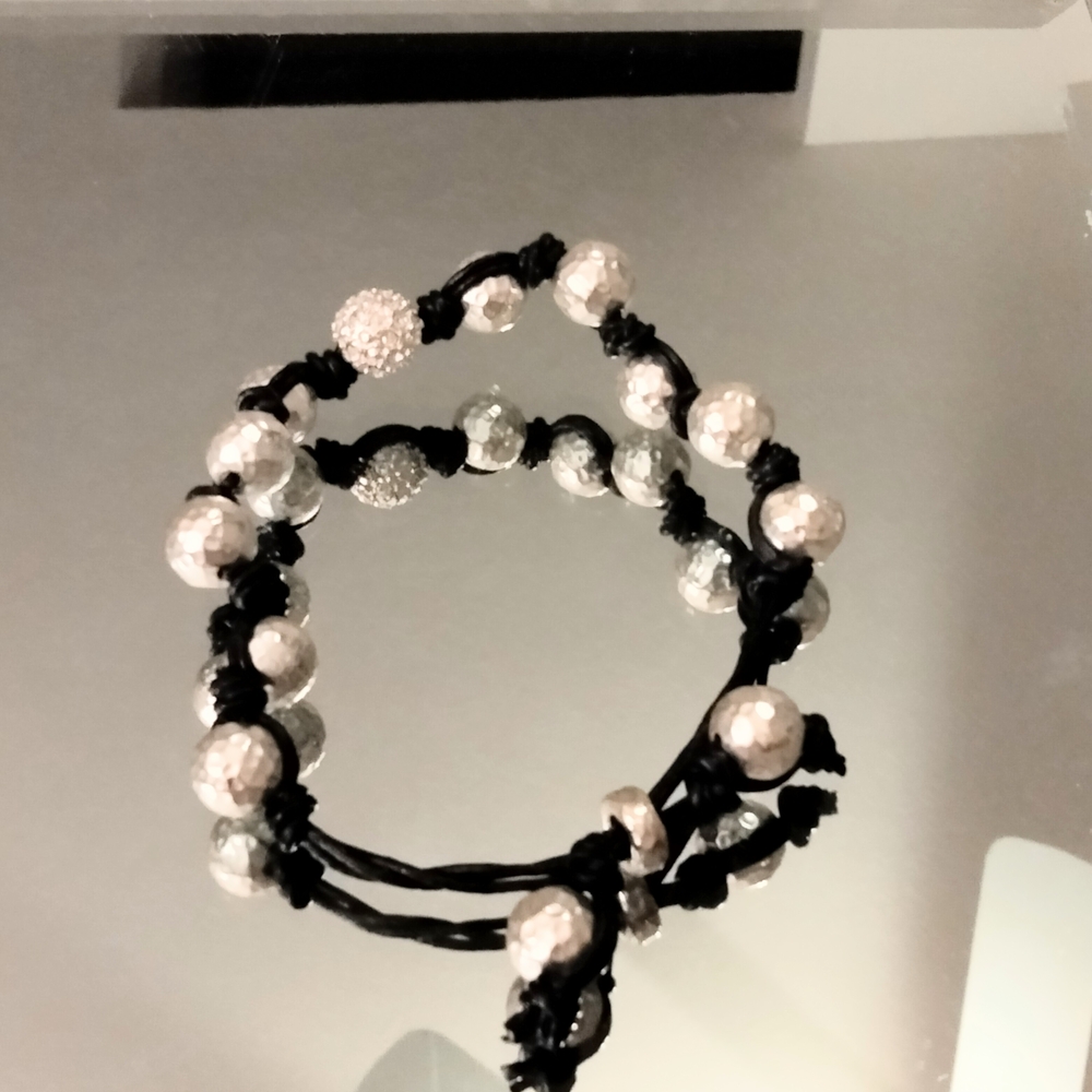Silver Hammered Bead Bracelet On Black Leather Cord Y2k vintage - Picture 4 of 14